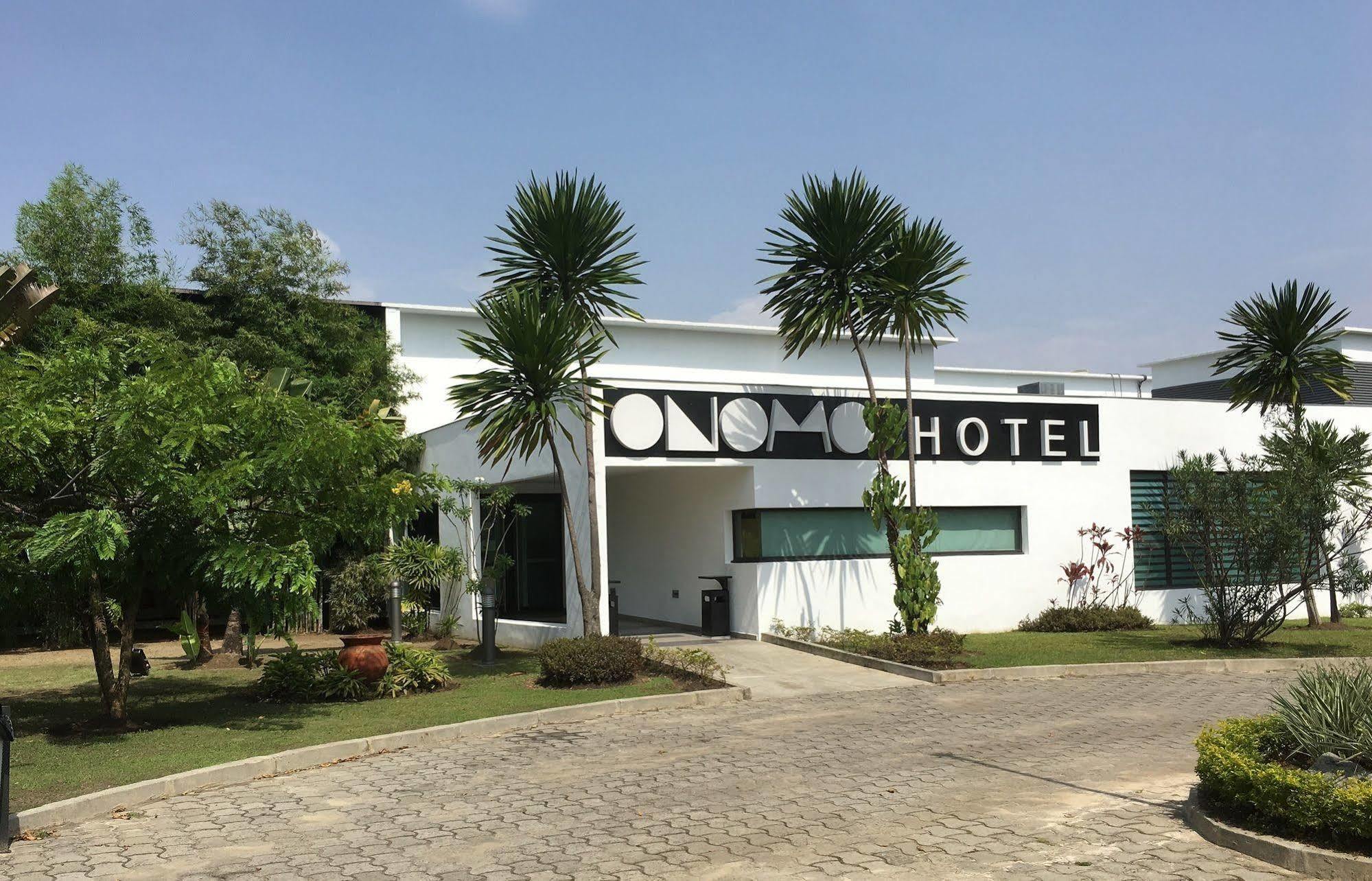 Onomo Hotel リーブルヴィル エクステリア 写真